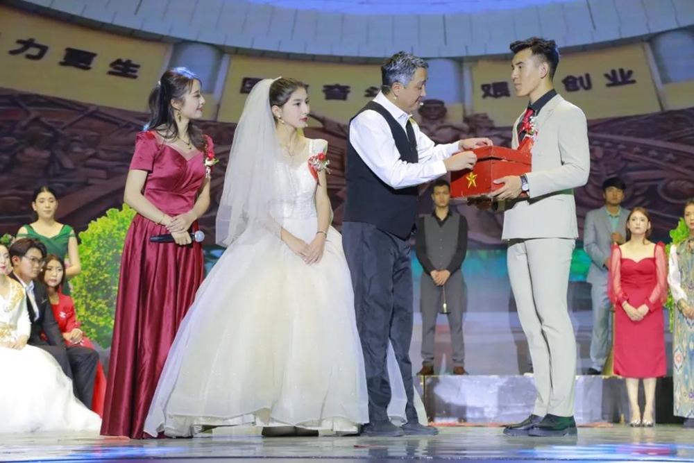 师生反响热烈，激发奋进斗志