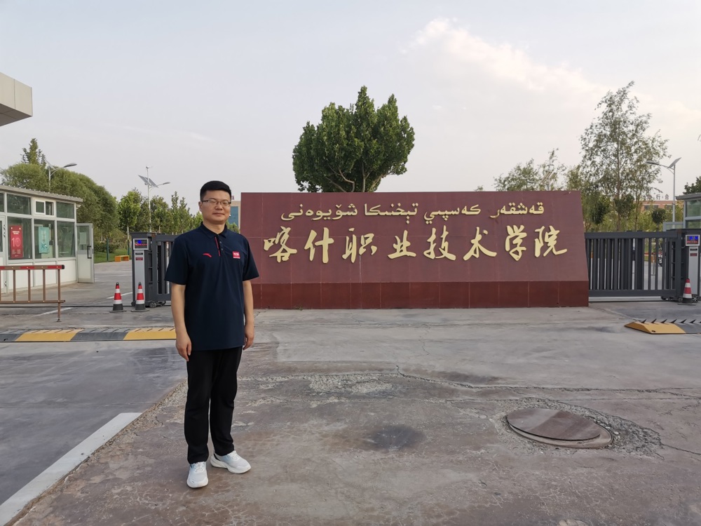 C:\Users\Administrator.DESKTOP-UP1RBDA\Documents\WeChat Files\wxid_tan4tzgifvdh21\FileStorage\Temp\86404023b6291ac26cb3fdc8a019475.jpg