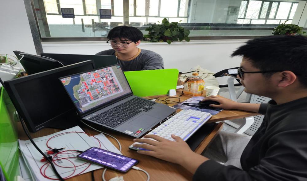 bf185068e049ed2a3c83d69d52afc284