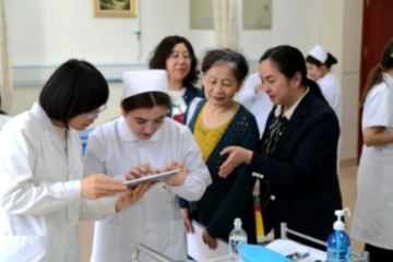 时代铸魂、白衣筑梦：协同培优班参加护理技能大赛系列活动喜讯