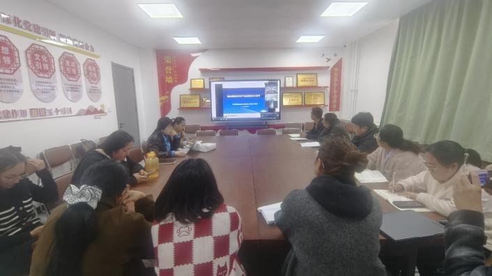 f612b4ecaa80d60aefc2cf270cbed658