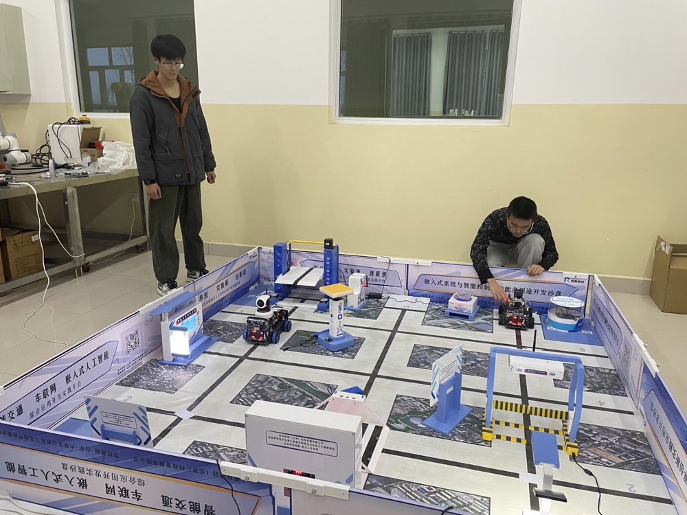 BB贝博师生在“2025年新疆职业院校技能大赛嵌入式开发赛项”荣获佳绩