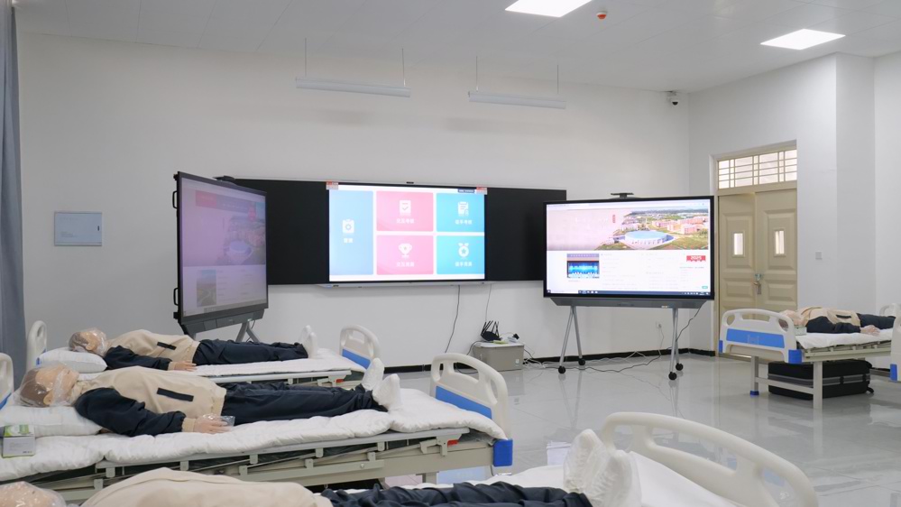 医学院急救护理实训室3